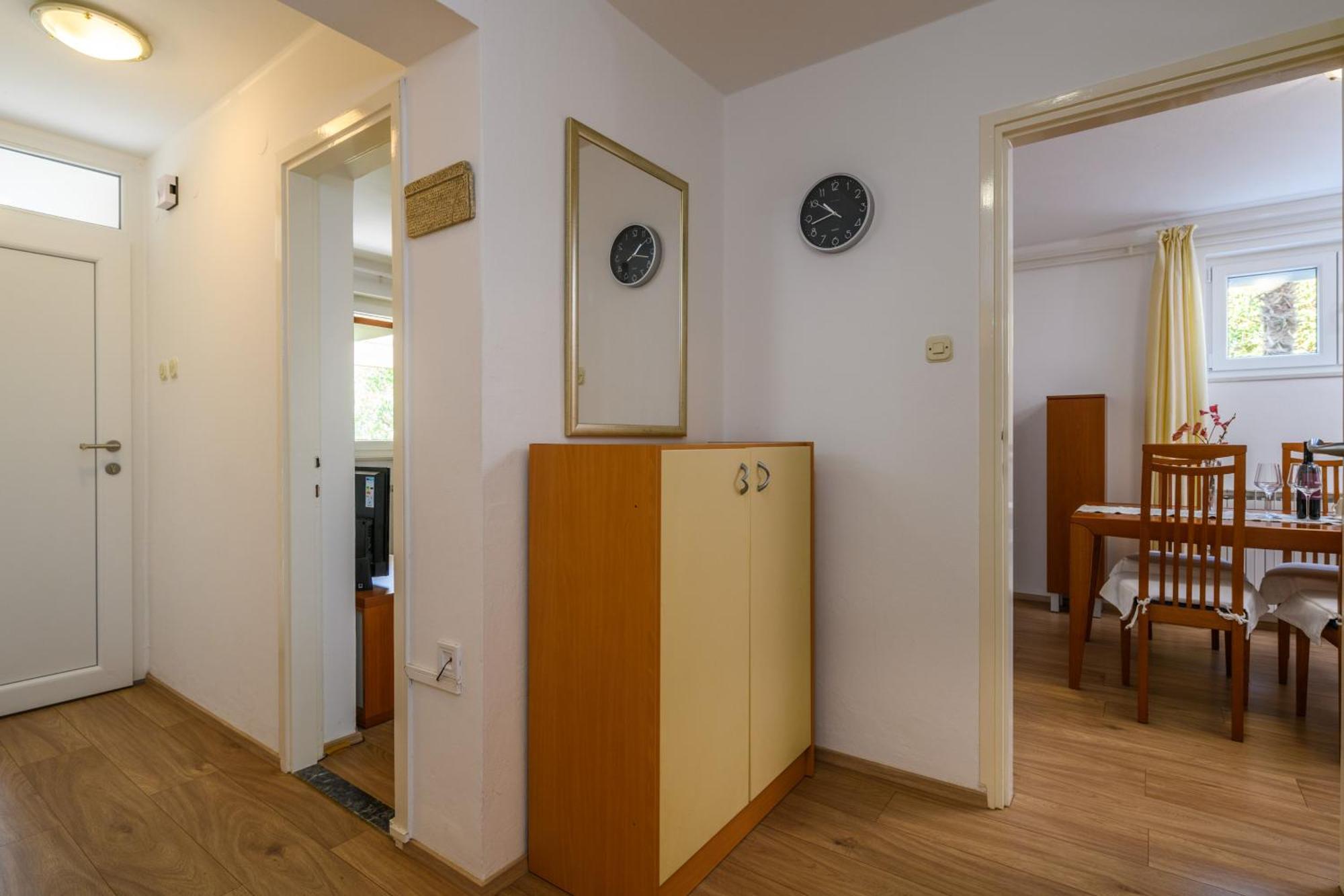 Krajcar Apartment Баньоле Екстериор снимка